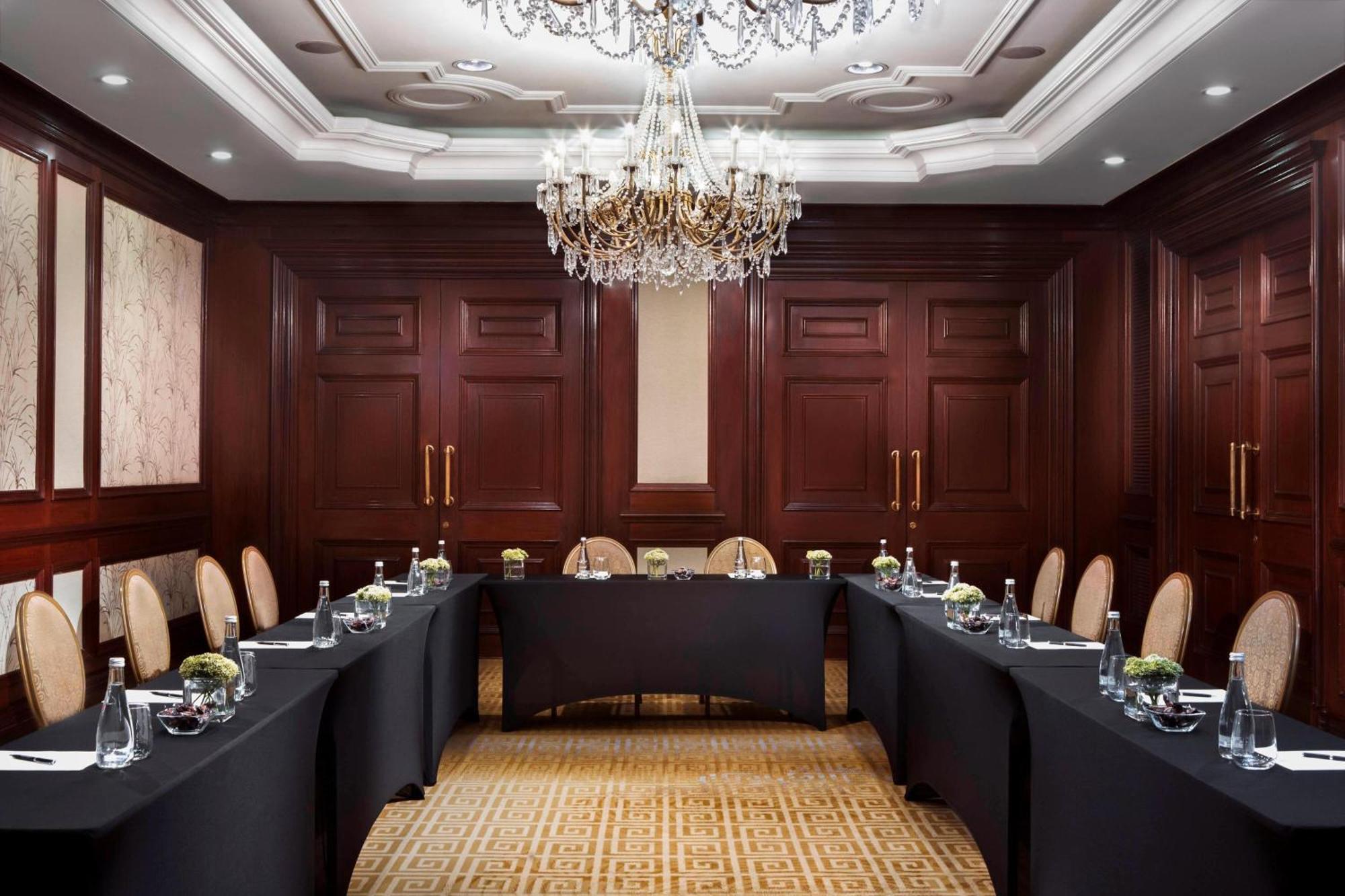 Hotel The Ritz-Carlton, Santiago del Cile Esterno foto